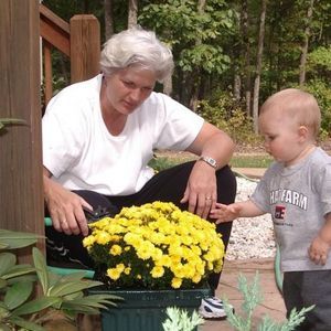 Meet your Posher, Debbie